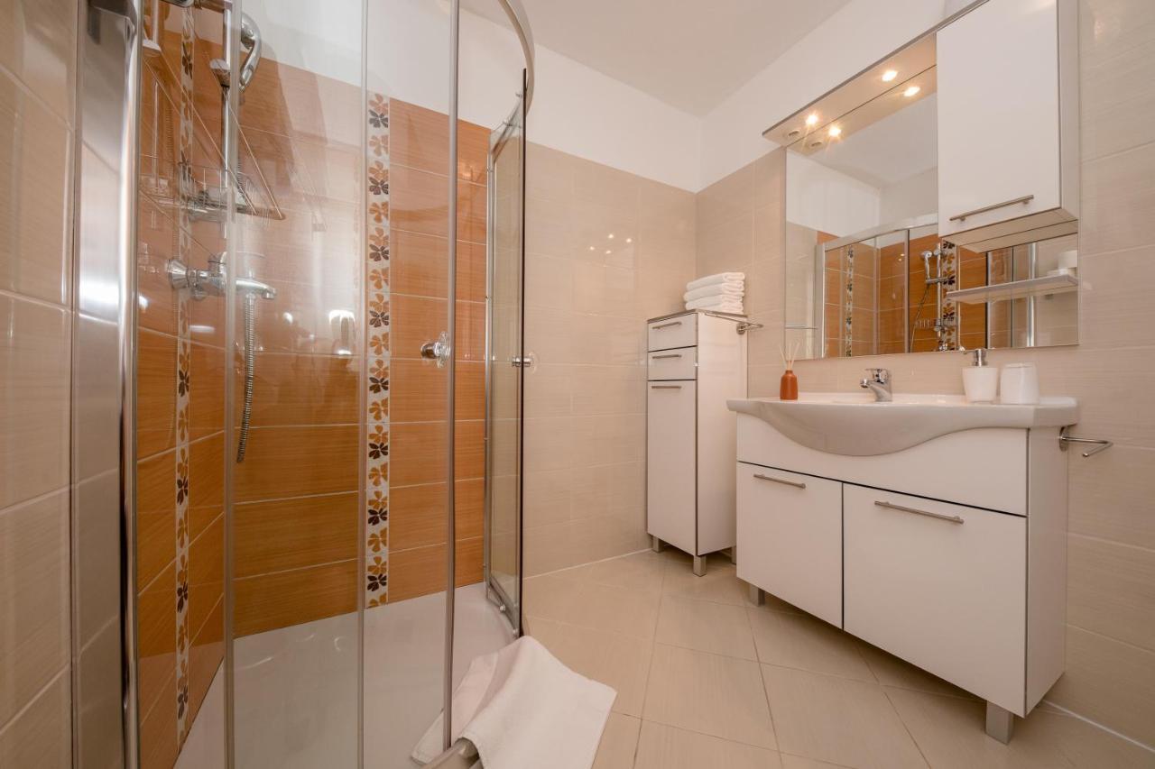 Apartments Kos Supetarska Draga Dış mekan fotoğraf