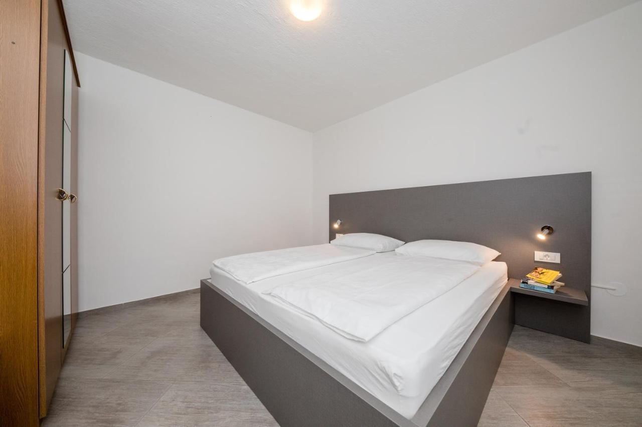 Apartments Kos Supetarska Draga Dış mekan fotoğraf